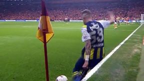 Szymański błysnął w derbach Stambułu. Fenerbahce wygrało w jaskini lwa [WIDEO]