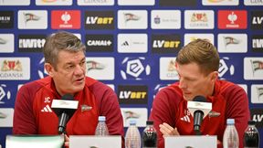 Na czym stoi trener Lechii? Piłkarz wyjechał do Australii i raczej nie wróci