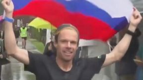 Na mecie wyciągnął rosyjską flagę. Nie przewidział, co go za to spotka