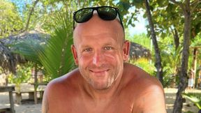 Nie mieszka już w Polsce. Ma dwie emerytury i ciekawe zajęcia