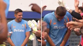 Brawa i... klapsy. Tak piłkarze Porto przywitali Bednarka. Jest nagranie