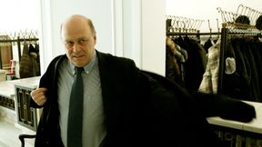 Co miesiąc na jego konto trafiają dwa przelewy z tytułu emerytury