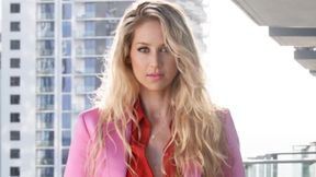 Media: 44-letnia Kurnikowa spodziewa się dziecka