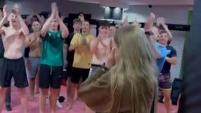 Tak przywitali mistrzynię świata. Polka nie mogła uwierzyć