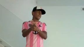 Taniec Yamala robi furorę. W oczy rzuca się jeden szczegół