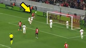 Wejście smoka Giroud. Tylko spójrz na ten wyskok [WIDEO]