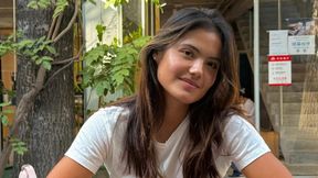 Kończy 23 lata. Mama z Chin, tata z Rumunii. Ma nietypową urodę