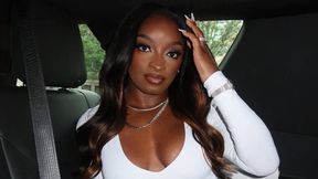 Chciała powiększyć piersi. "Sięgały mi aż do szyi"