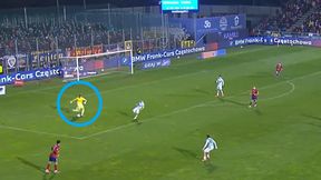 Fatalny błąd bramkarza Rakowa. Sprezentował Piastowi gola, zobacz nagranie