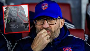 Kibice Rakowa wysłali wiadomość Papszunowi. Jaśniej się nie da