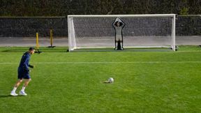 Cristiano Ronaldo zmierzył się z bramkarzem-robotem. Oto jak mu poszło