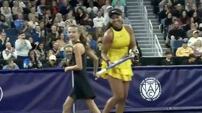Trwał mecz Sabalenki, gdy weszła na kort. Publiczność była zachwycona