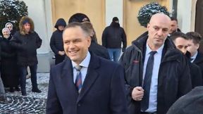 Nawrocki dołączył do kibiców. I wtedy się zaczęło [WIDEO]