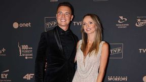 Gala już nie w Polsacie, ale nie zabrakło znanego dziennikarza. Jego żona wyglądała zjawiskowo
