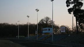 Montaż oświetlenia na stadionie żużlowym w Grudziądzu