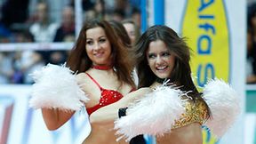 Cheerleaders na meczu AZS Politechnika Warszawska - ZAKSA Kędzierzyn-Koźle