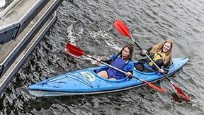 Start na kajakach. Nietypowy trening piłkarek ręcznych Startu Elbląg (galeria)