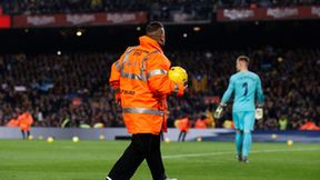 El Clasico. FC Barcelona - Real Madryt. Kibice przerwali mecz. Na murawę poleciały żółte piłki
