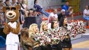 Cheerleaders na meczu Legia - MKS (galeria)