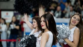 Cheerleaders Toruń podczas spotkania Twardych Pierników z Enea Abramczyk Astorią Bydgoszcz (galeria)