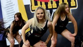 Cheerleaders Bełchatów podczas kolejnego meczu w Pucharze CEV PGE Skra Bełchatów - Dukla Liberec (galeria)