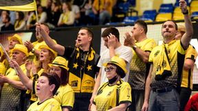 Kibice na trybunach podczas meczu PGE Skra Bełchatów - Cuprum Lubin (galeria)