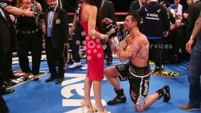 "Oświadczyny" na oczach 80 tys. widzów. Carl Froch: Nie załatwiłem pierścionka...