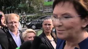 Ewa Kopacz: Gramy z mistrzami, więc będę zadowolona z remisu. I niech Lewandowski strzeli gola