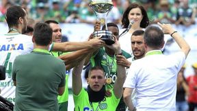 Wzruszający moment. Bramkarz Chapecoense odebrał trofeum