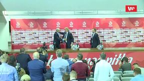 Mundial 2018. Piękne pożegnanie Adama Nawałki. Trener otrzymał brawa od dziennikarzy