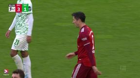 Idealne wykończenie głową. Lewandowski z dubletem w starciu z Greuther Furth!