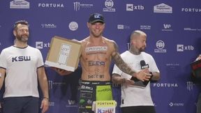 KSW 87. Szymański przyniósł rywalowi... pizzę! (WIDEO)