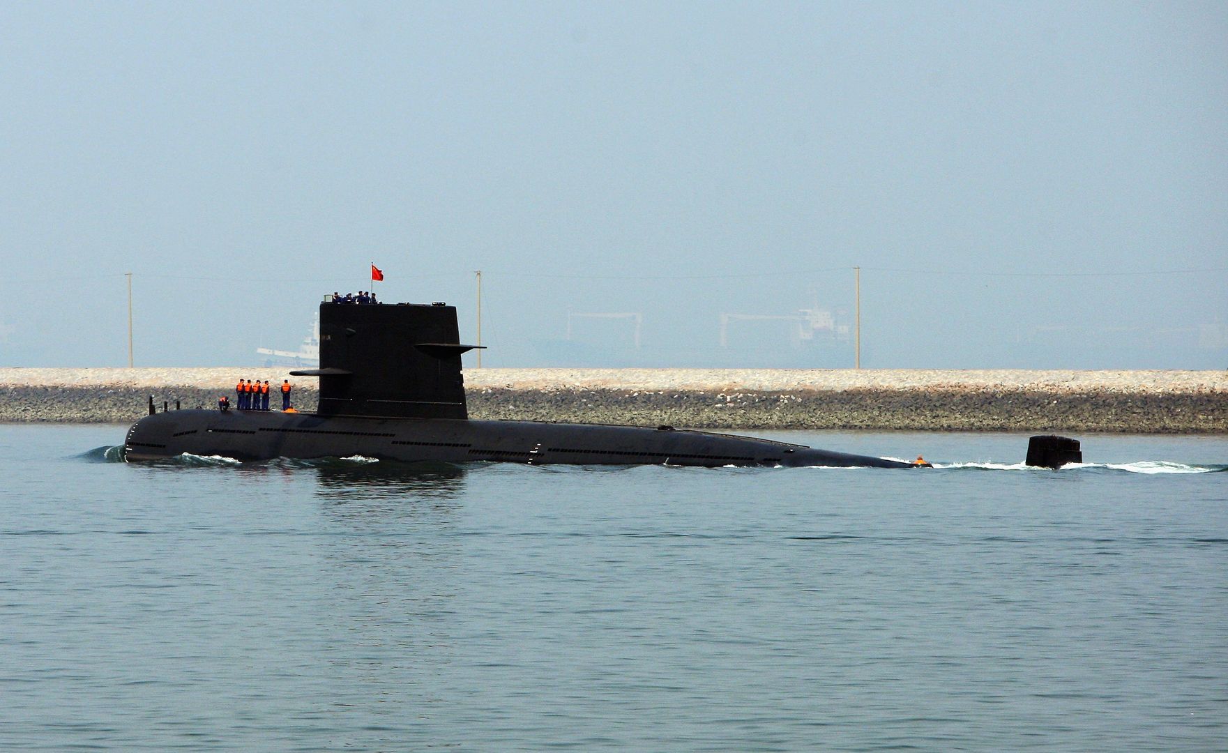 Chinese Navy unveils advanced submarine with groundbreaking features