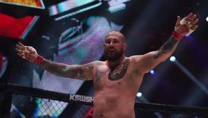 Mistrz KSW przeszedł piekło. "Codziennie myślałem o śmierci"