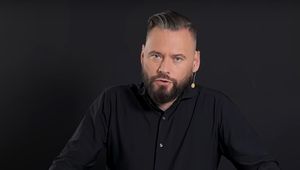 Poszedł na wybory. Zobaczcie koszulkę Stanowskiego