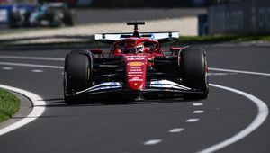 Ależ ciasno w F1. Ferrari na czele stawki