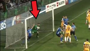 Kuriozalny gol w eliminacjach do MŚ. Bramkarz się nie popisał [WIDEO]