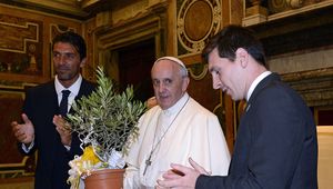 Messi zamieścił wpis. Tak pożegnał papieża Franciszka