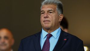Laporcie został rok w Barcelonie. Już wiadomo, co planuje