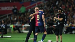 Flick podejmie brawurową decyzję? Lewandowski ucierpiałby na tym