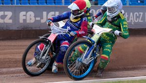 Żużel. Kadra Wybrzeża coraz liczniejsza. Kolejny junior w Gdańsku