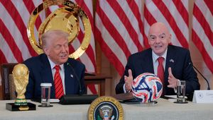 Trump zacieśnia więzi z Infantino. Ogłosił, co planuje