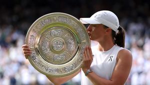 Świątek musi zwrócić trofeum. Wiadomo, co dostanie w zamian