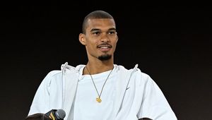 Gwiazdor NBA już może grać. Ale do Polski nie przyleci