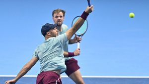 ATP Finals: zeszłoroczni mistrzowie pożegnali się z honorem