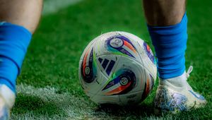 Polsko-hiszpańskie starcie w Lidze Konferencji! Kurs 2.00 kusi graczy. Sprawdź!