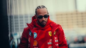 Koniec Hamiltona w Ferrari? "Inwestowanie w przeszłość"
