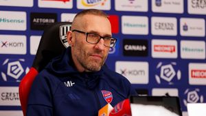 Nie milion euro. Są kolejne wieści, ile Legia zapłaci za Papszuna