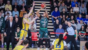 Demolka. Beneiaminek zderzył się z murem