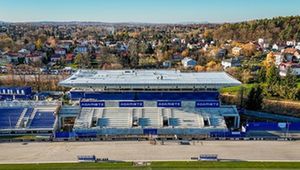 Stadion w Krośnie rośnie w oczach. Ruszył ostatni etap prac przy trybunie głównej [ZDJĘCIA]